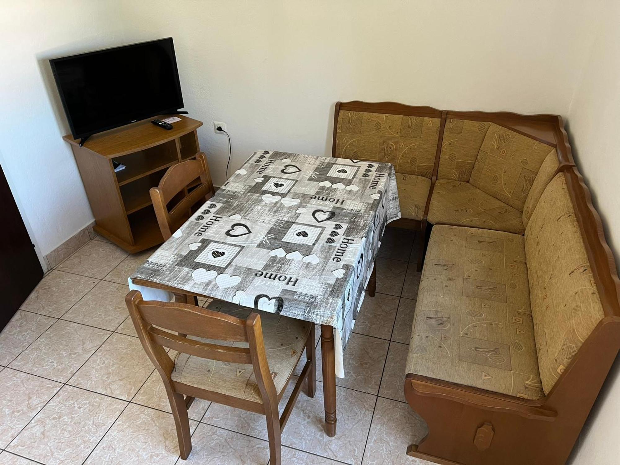 Apartments Jita Primosten Ngoại thất bức ảnh